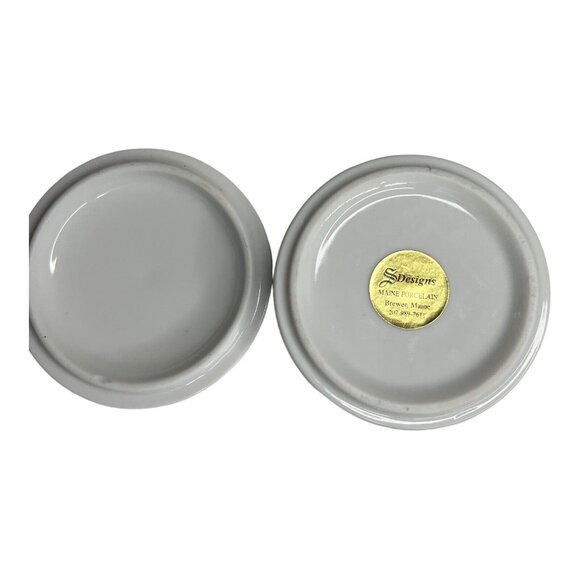 Hummingbird Floral Lidded Trinket Box Maine Porcelain S Designs Round 3.5” Flaw‎ - Picture 5 of 5